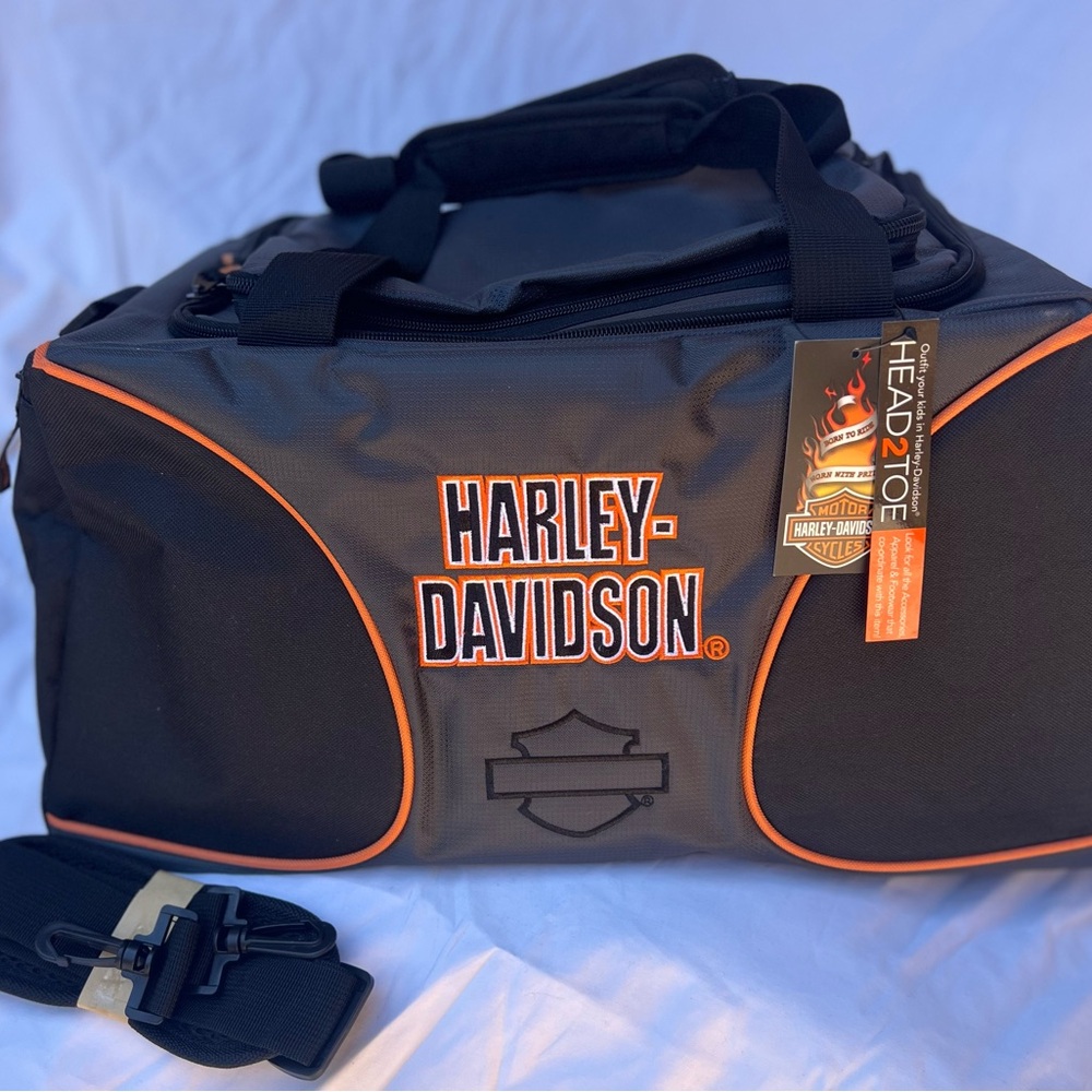 Harley Davidson Motorcycle Travel Duffle Gym Bag 20” Carry on with Strap